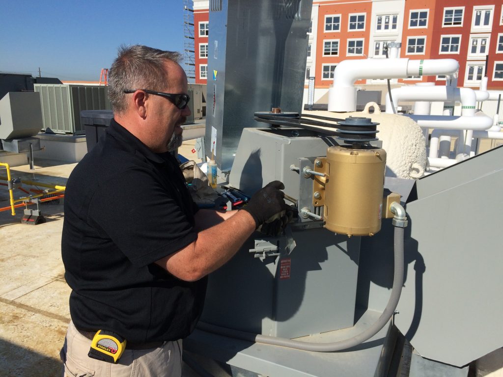 Melink technician